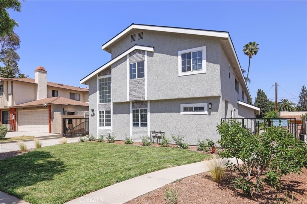 314 Lola Avenue
