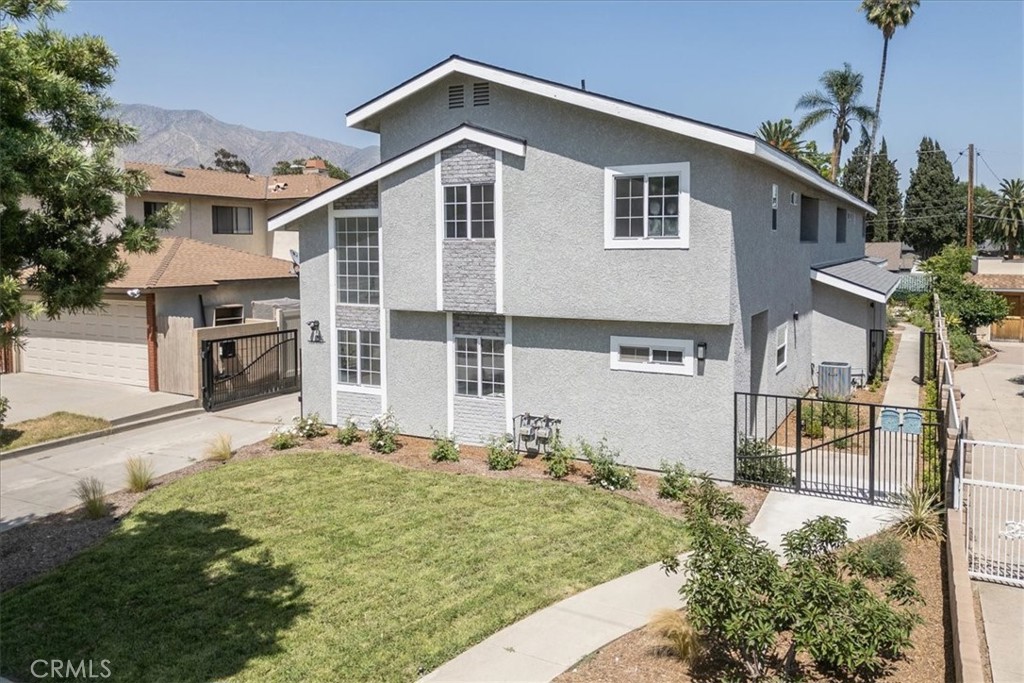 314 Lola Avenue