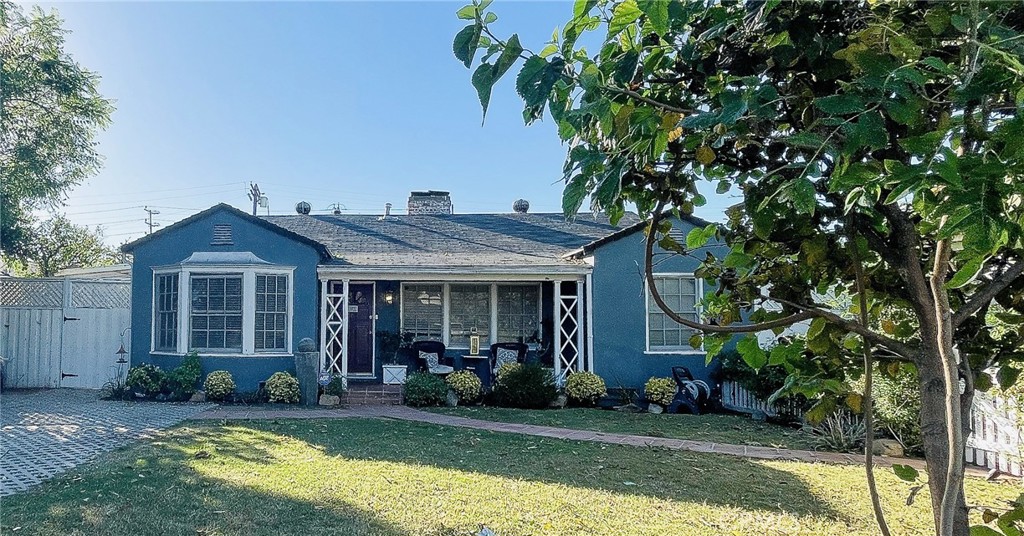 **All utilities included (water, power, gas, wi-fi, and gardner)** Welcome to this beautifully preserved 3-bedroom, 2-bath traditional home in the heart of Valley Village. Set behind a classic white picket fence and private front gate, this warm and inviting residence blends timeless 1940s charm with everyday comfort. Original hardwood floors, crown molding, a gorgeous bay window, and two decorative fireplaces add to the home’s character and elegance.
Enjoy spacious indoor living as well as multiple outdoor areas perfect for relaxing or entertaining. The fully fenced front yard offers added privacy and curb appeal, while the large grassy backyard gives you room to spread out and unwind.
A separate 1-bedroom, 1-bath guest house with its own private entrance is located at the rear of the property and is currently rented, offering a quiet and respectful shared setting.
Centrally located with easy access to the 101 and 170 freeways and just minutes from the NoHo Arts District, shopping, dining, and studios.
Pets welcome with additional deposit.
This is a rare opportunity to lease a true Valley Village gem. Reach out today to schedule a private showing!