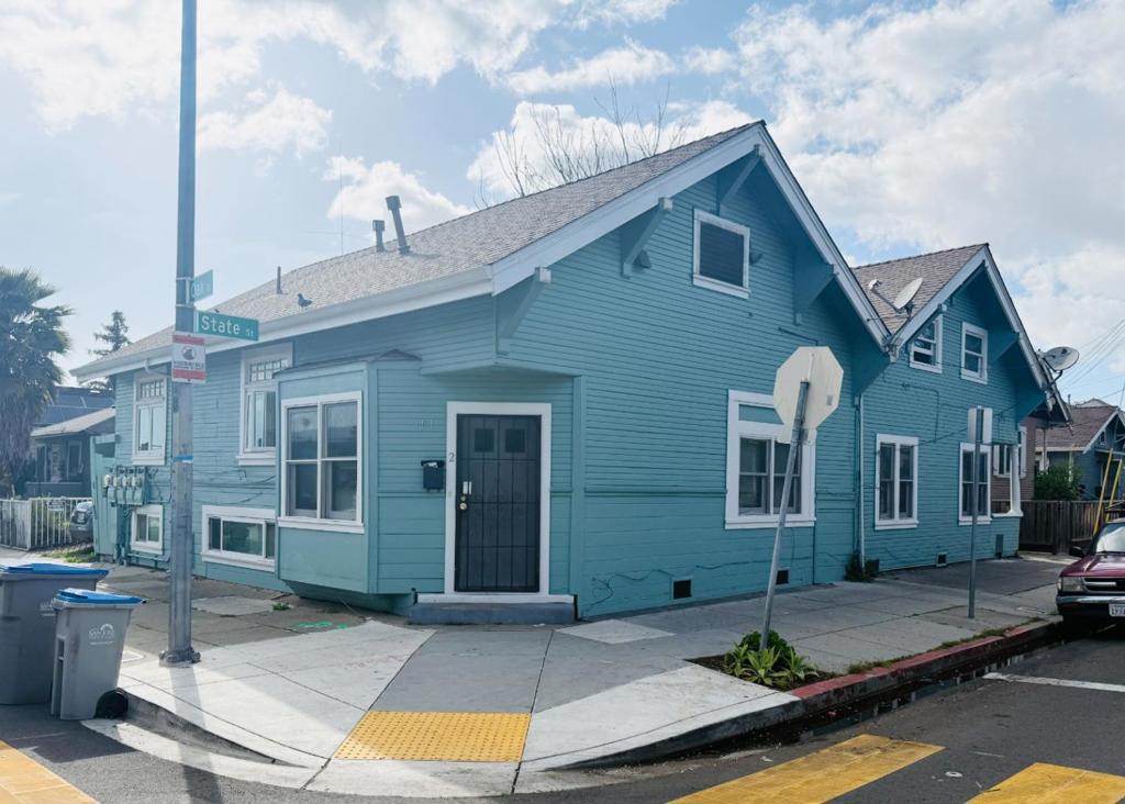 Excellent investment opportunity to own a Tri-PLEX with a Great Location. Makes $6,784 a month, that's $81,408 a year. Unit mix consists of 3-3BED/1BATH & 1-1BED/1BATH. Unit mix consists of 2-2BED/1BATH & 1-4BED/1BATH. Close access to highway 17 and has a shopping center near by. Makes great Rental Income. Minutes away from Cupertino Apple campus as well as other Major Tech Campus's, The Down town San Jose and San Jose Sate University. Most units have been updated with granite counter tops. This one will go fast! Owner willing to accept bitcoins or other cryptocurrencies!