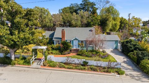 Photo of 320 Toyon Road, Sierra Madre, CA 91024 (MLS # P1-25970)