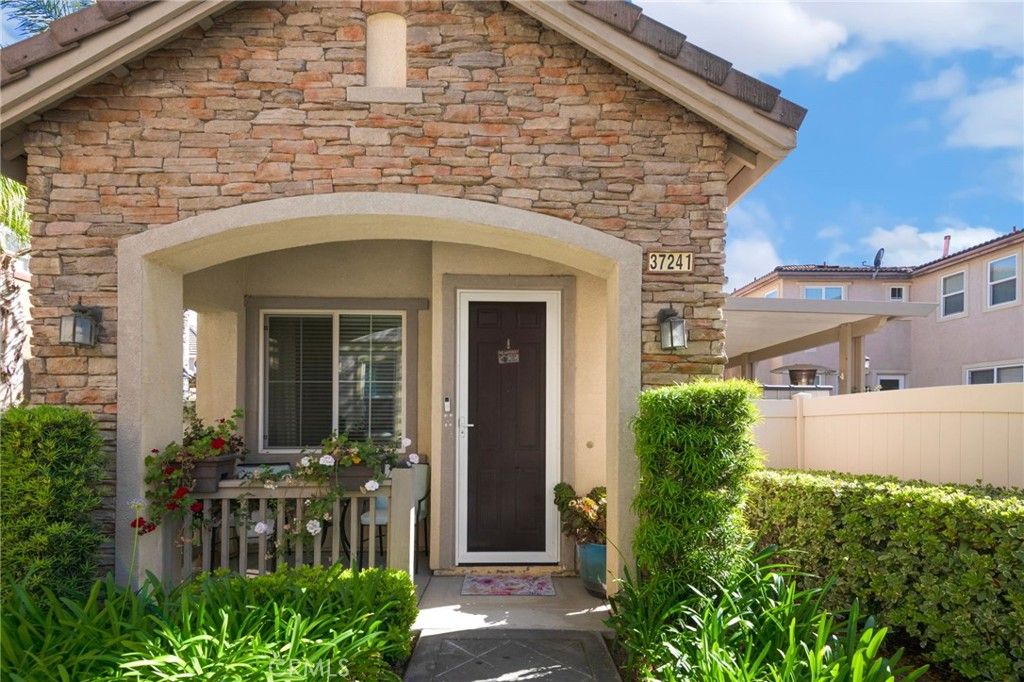 Photo of 37241 Galileo Lane, Murrieta, CA 92563 (MLS # SW26093885)