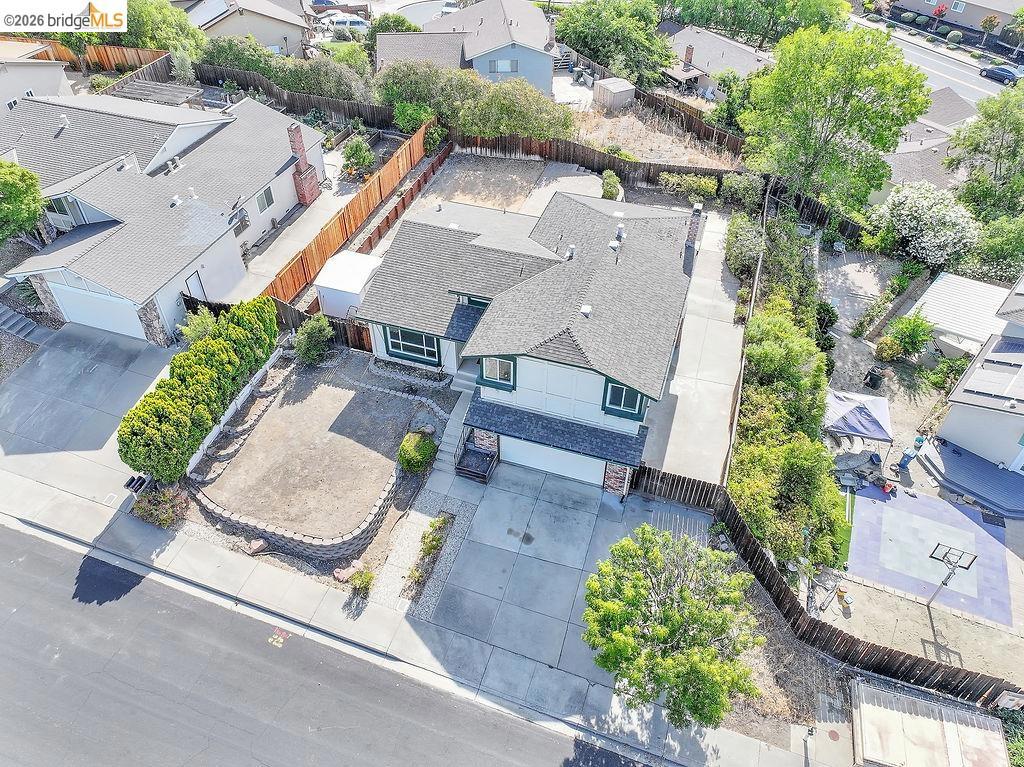 3318 Bluejay Drive