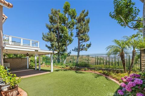 Photo of 214 Via Catarina, San Dimas, CA 91773 (MLS # OC26128229)