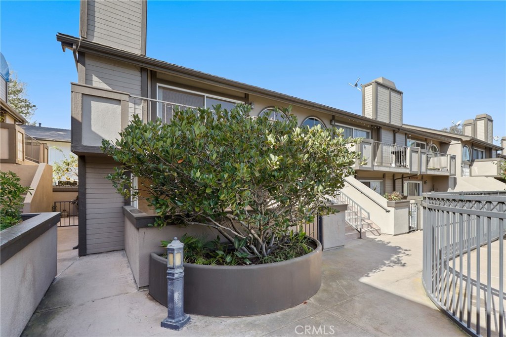 2175 Pacific Avenue G1