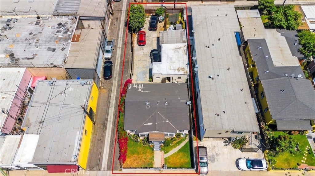 1113 E 85th
