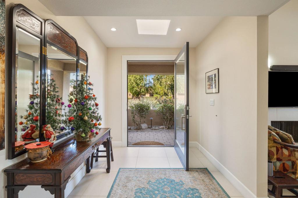 73412 Mariposa Drive