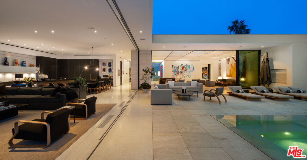 9265 Robin Drive