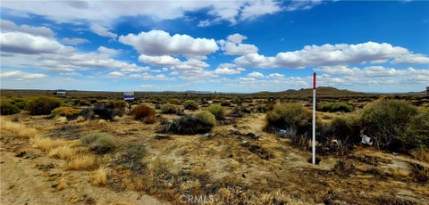 Photo of 240 E Avenue O-10, Palmdale, CA 93591 (MLS # DW26226794)