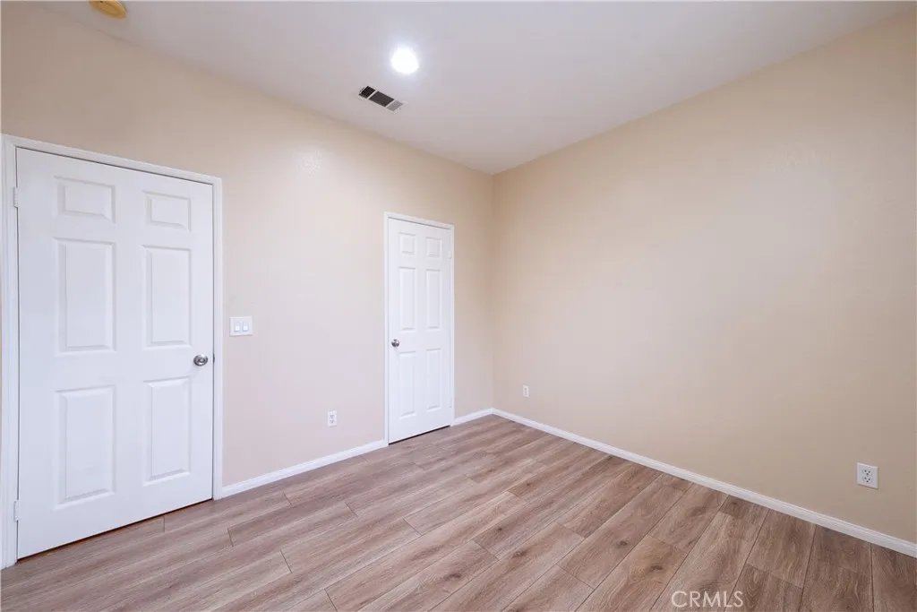 Fontana, California 92336, United States, 4 Bedrooms Bedrooms, ,3 BathroomsBathrooms,Residential,Active,207917