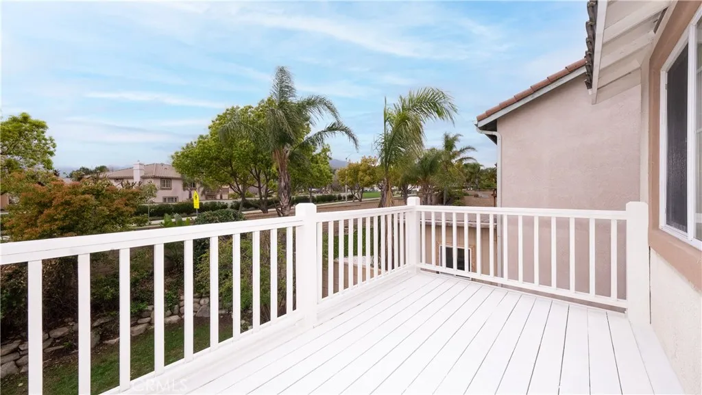 Fontana, California 92336, United States, 4 Bedrooms Bedrooms, ,3 BathroomsBathrooms,Residential,Active,207917