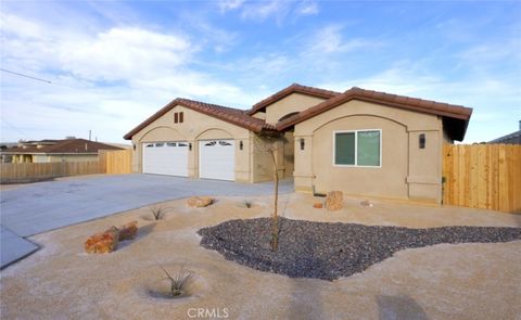 Photo of 1230 Savanna Drive, Barstow, CA 92311 (MLS # HD26062778)