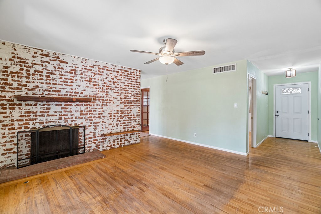 3126 Wendell Way