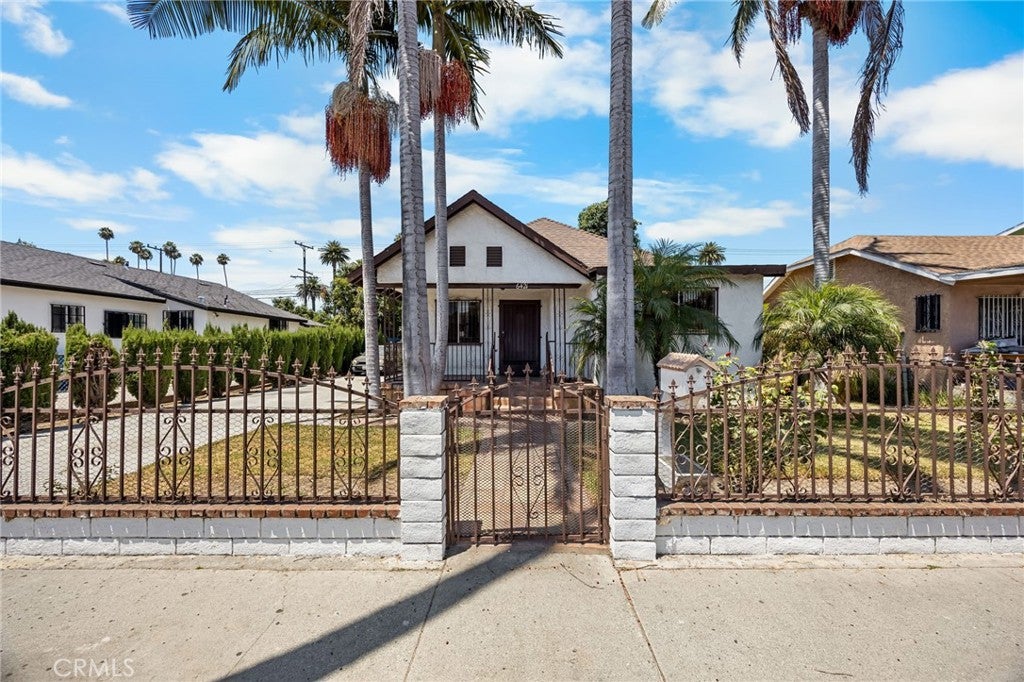 6421 Converse Avenue
