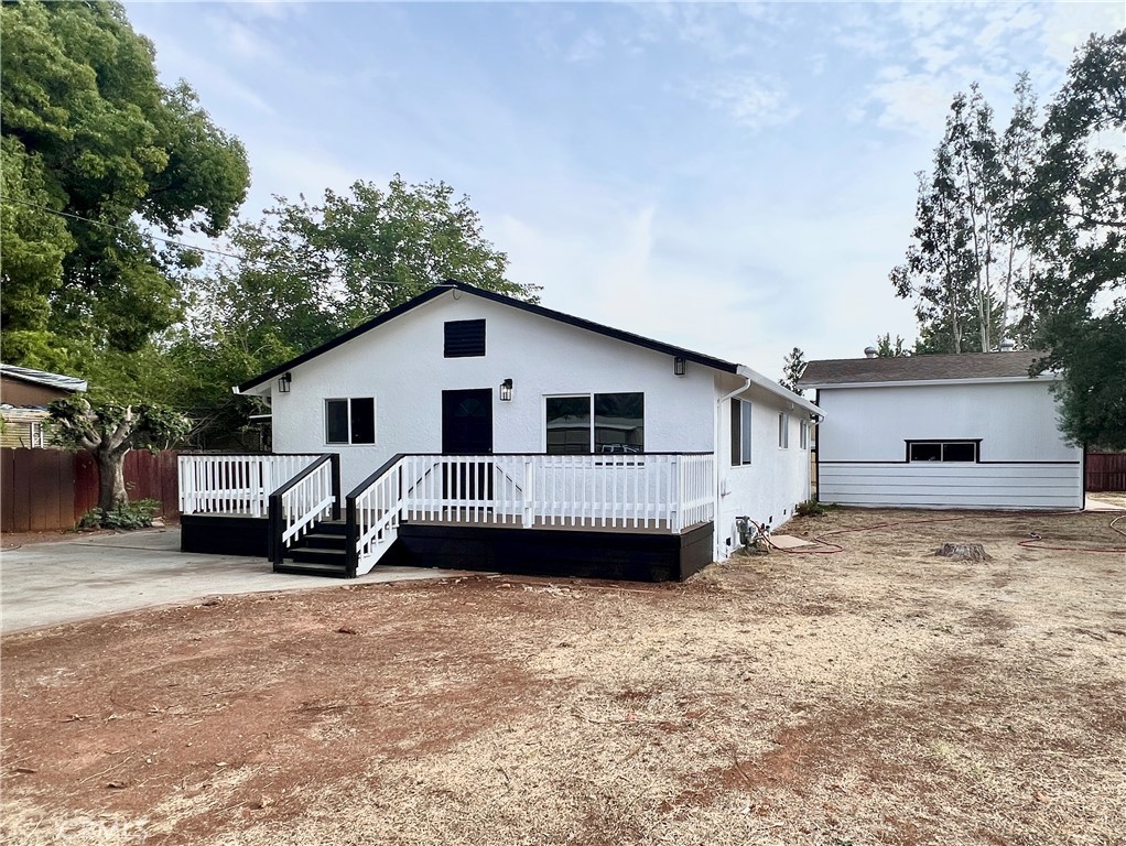 Completely Remodeled 3 Bedroom, 2 Bathroom Home in Palermo!
Move-in ready and sitting on a large corner lot, this fully updated home has it all! Enjoy modern finishes throughout, spacious living areas, and plenty of room to spread out. Outside, you’ll find a fenced yard, a carport with lots of parking, and an RV-sized shop/garage—perfect for all your vehicles, toys, or projects. Located in the quiet countryside of Palermo, just south of Oroville and minutes from Lake Oroville recreation.
Don’t wait—homes like this go fast! Call today to schedule your private showing and make this one yours.