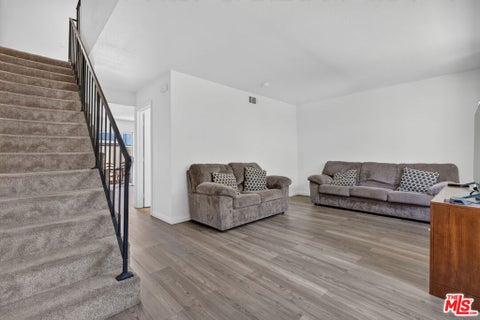 Photo of 2680 La Paloma Circle, Thousand Oaks, CA 91360 (MLS # 26863237)