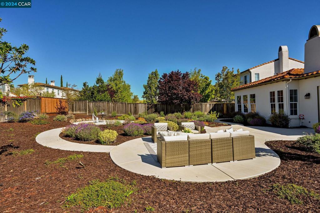 BRIDGES - Residential