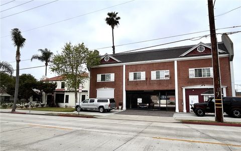 1008 N Ross Santa Ana CA 92701