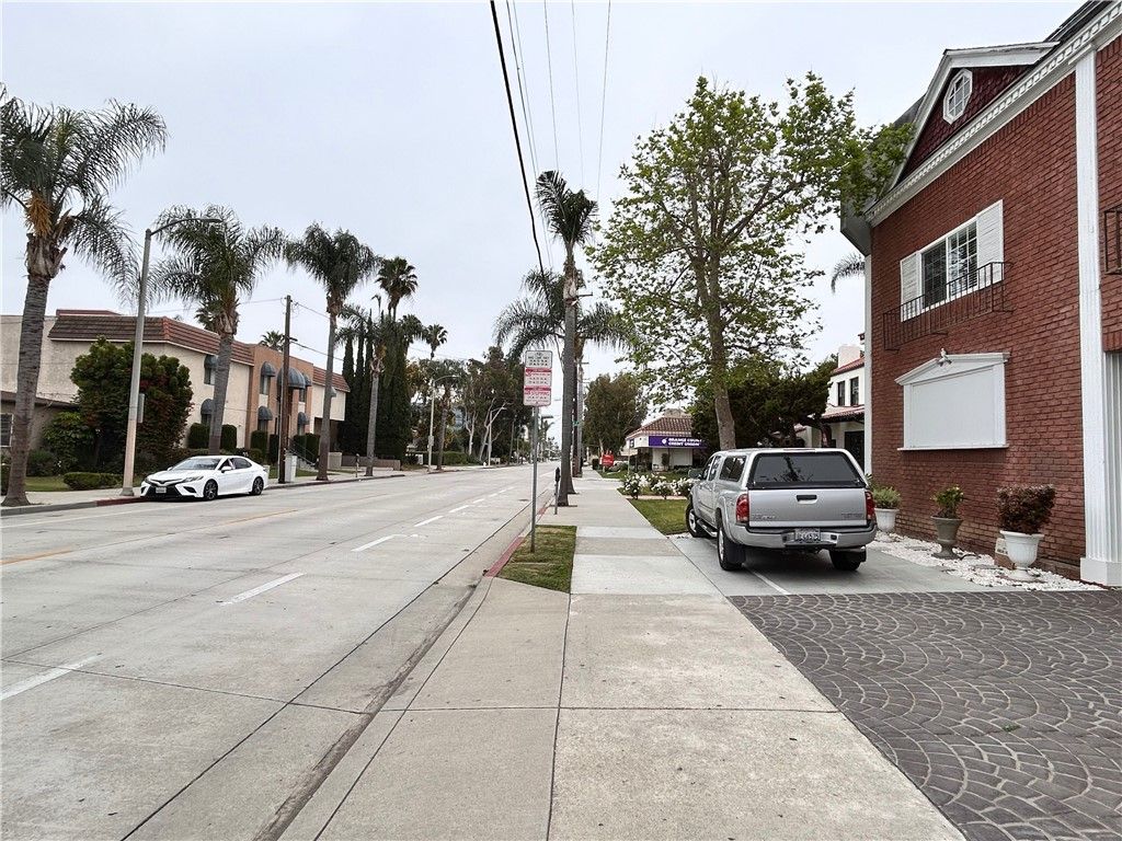 Photo of 1008 N Ross, Santa Ana, CA 92701 (MLS # OC26053609)