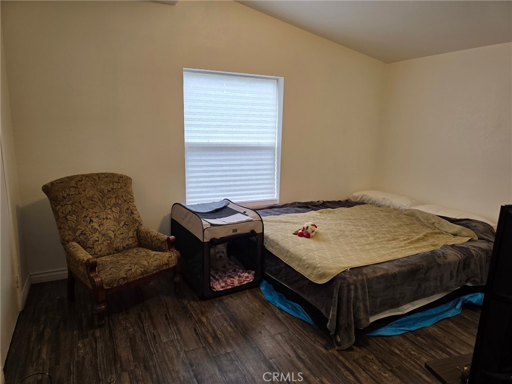 17700 WESTERN Avenue 1