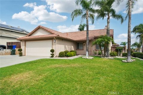 3333 N Daisy Drive Rialto CA 92337