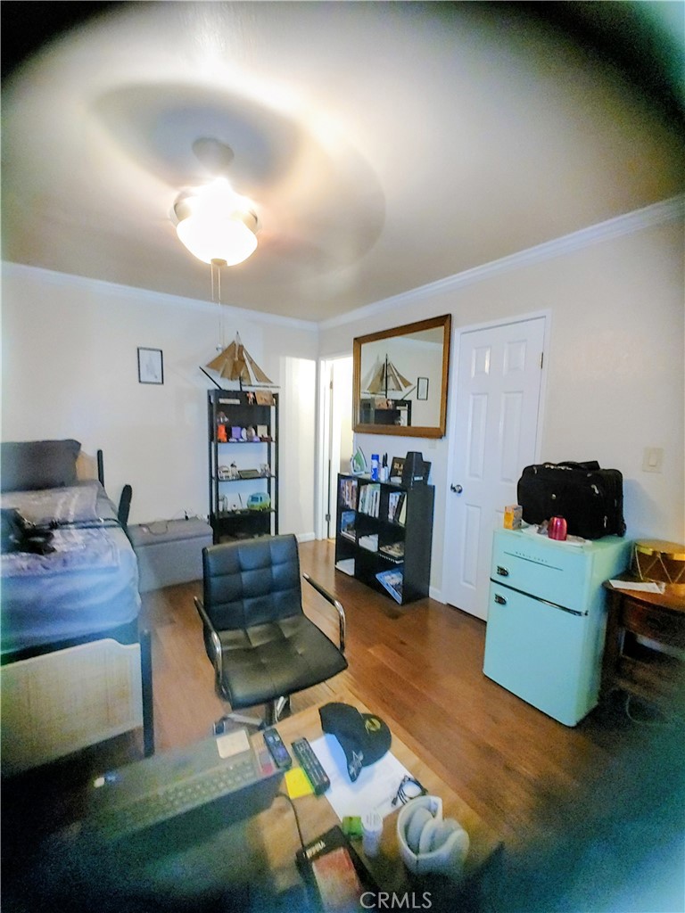 Peachland Condos (PCHC) - Residential