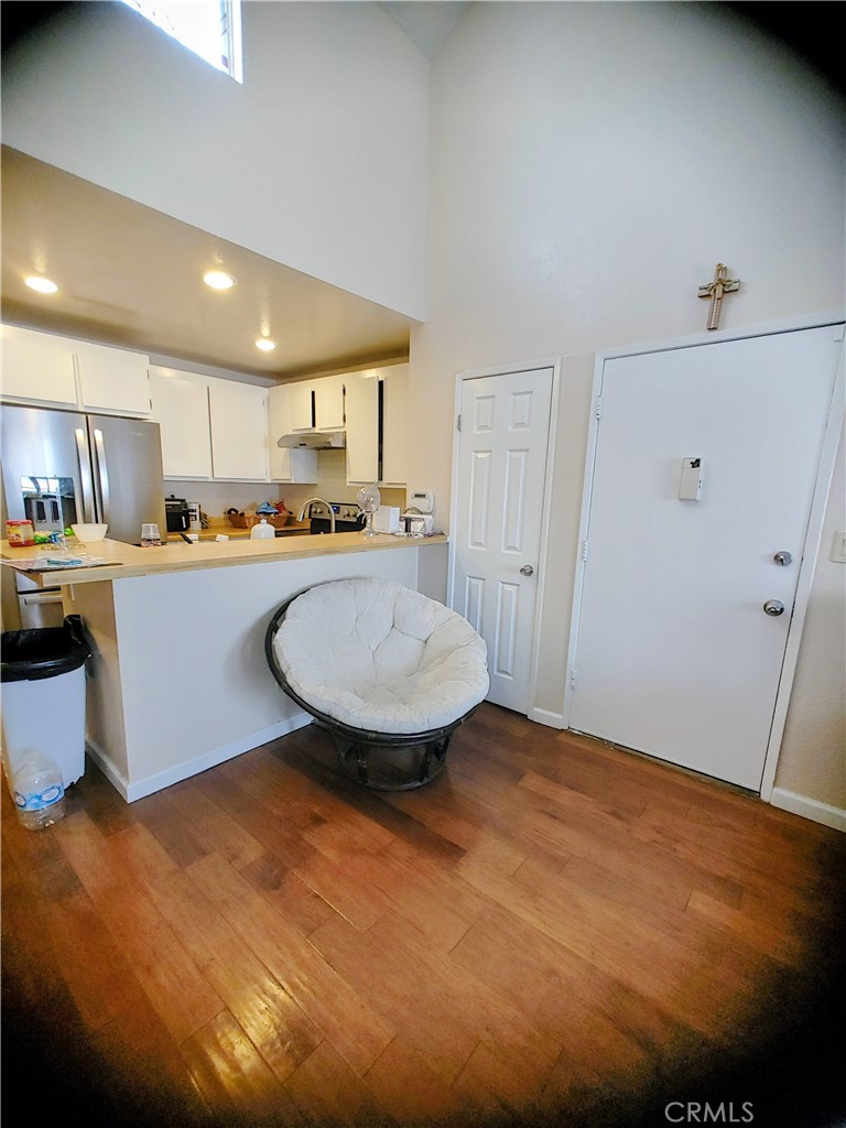 Peachland Condos (PCHC) - Residential