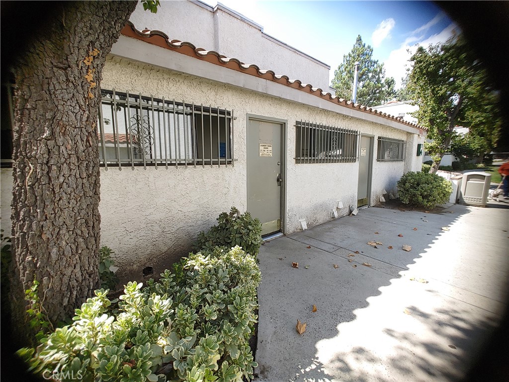 Peachland Condos (PCHC) - Residential
