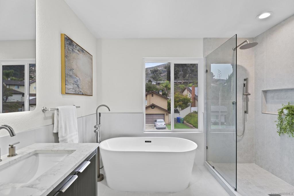 San Carlos - Residential