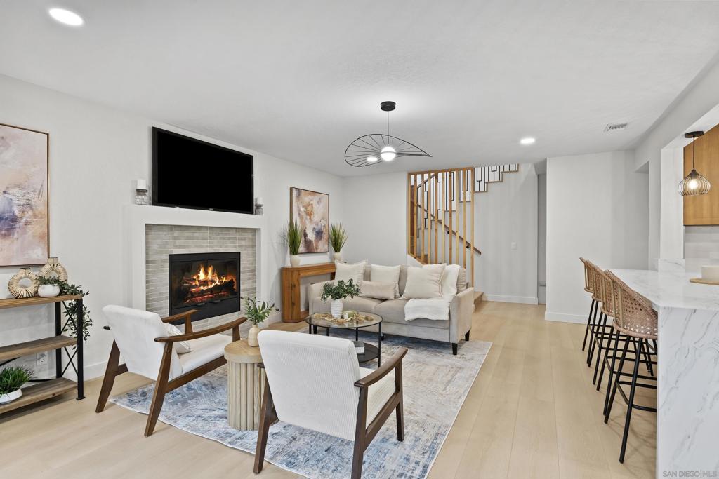 San Carlos - Residential