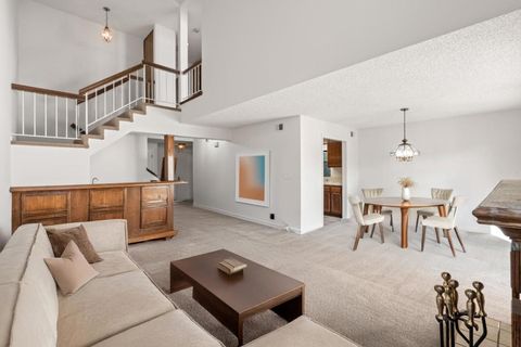 Photo of 14408 Outrigger Drive, San Leandro, CA 94577 (MLS # ML82024223)