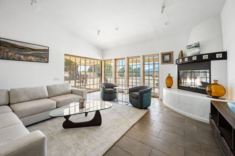 Photo of 72125 Via Vail, Rancho Mirage, CA 92270 (MLS # 219139215DA)