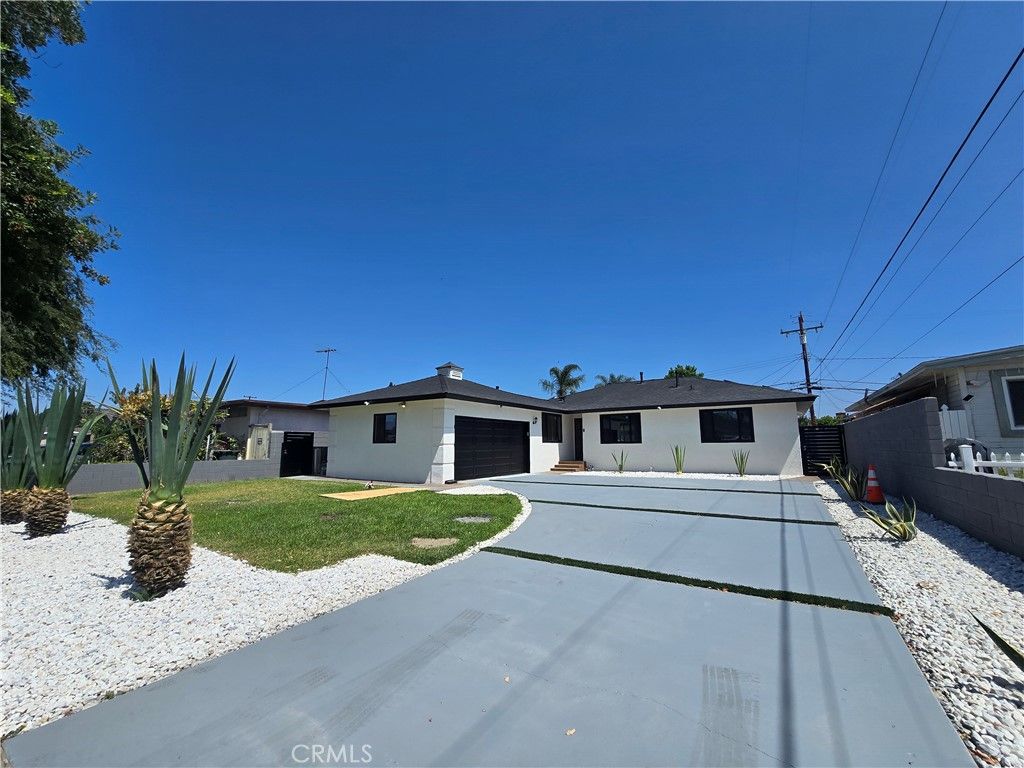 Photo of 10941 Allen Dr, Garden Grove, CA 92840 (MLS # PW25264625)