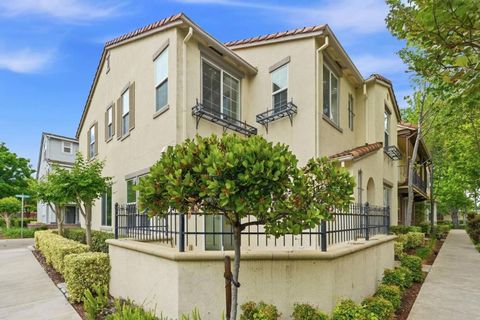 Photo of 1121 Andreas Lane, Tracy, CA 95376 (MLS # ML82037807)