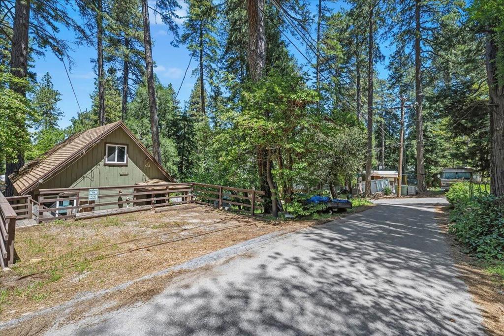 22928 Laurel Lane