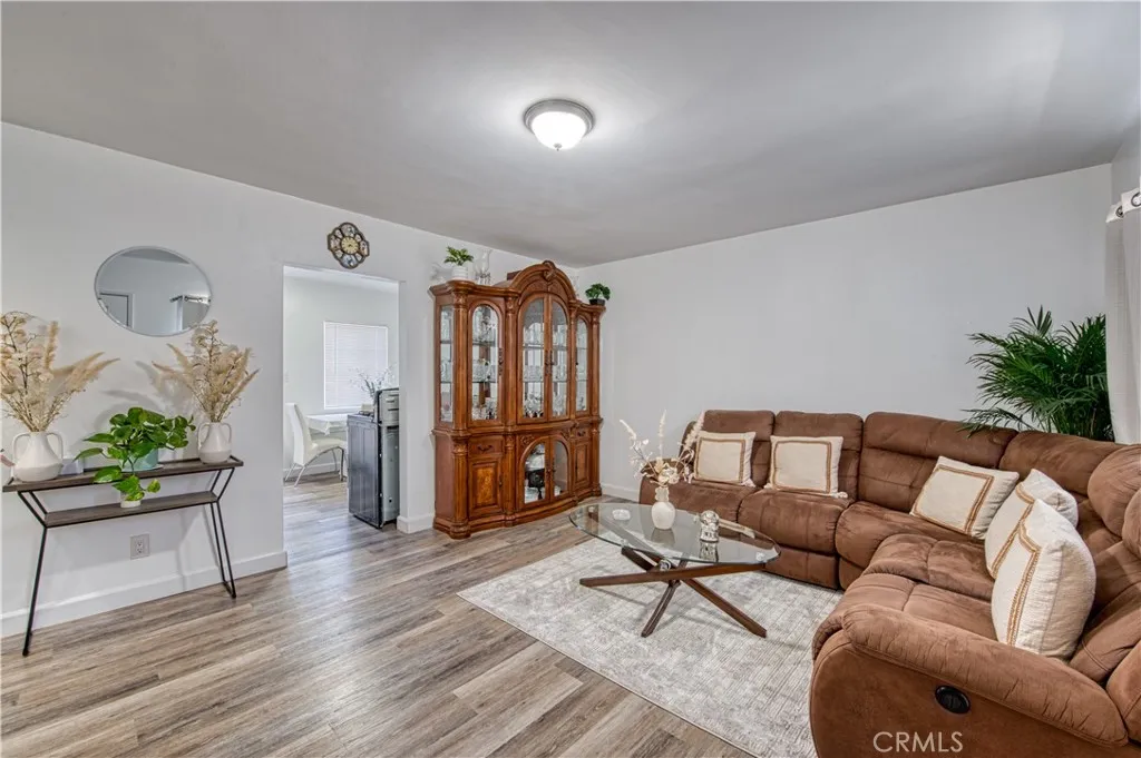 Lawndale, California 90260, United States, ,Residential,Active,165271