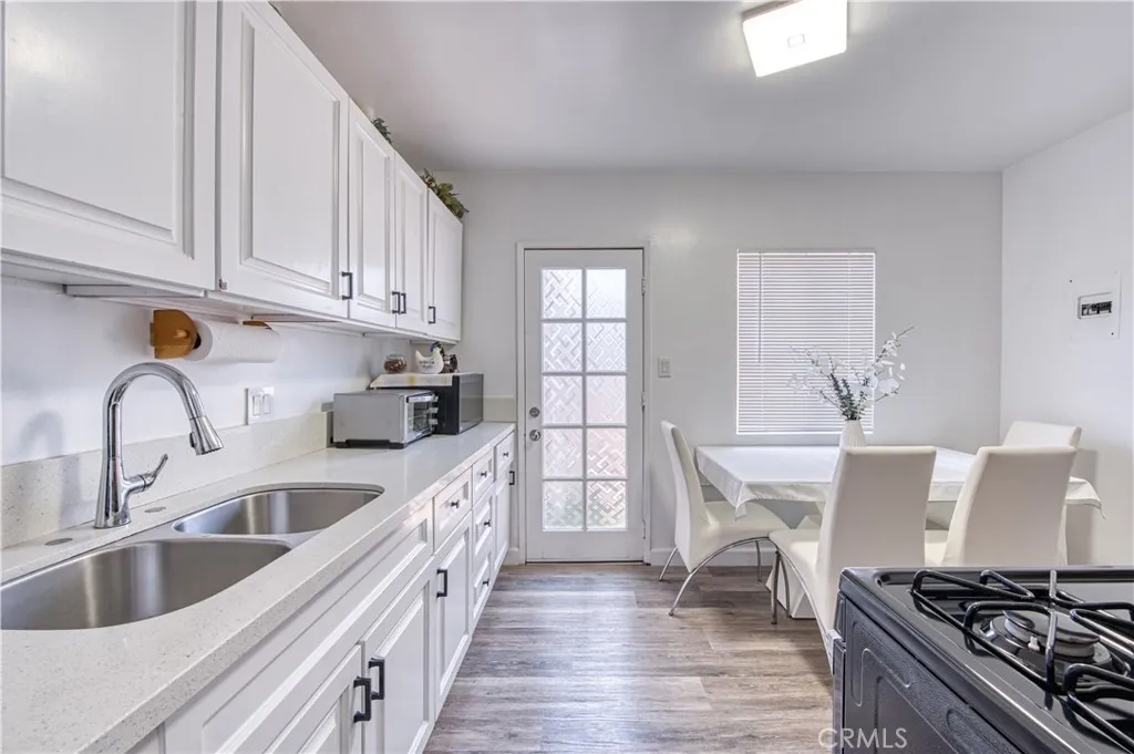 Lawndale, California 90260, United States, ,Residential,Active,165271