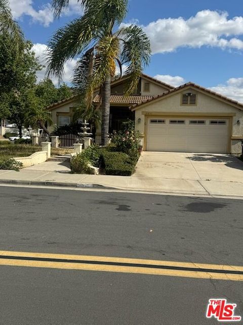 Photo of 25851 Via Kannela, Moreno Valley, CA 92551 (MLS # 26823177)
