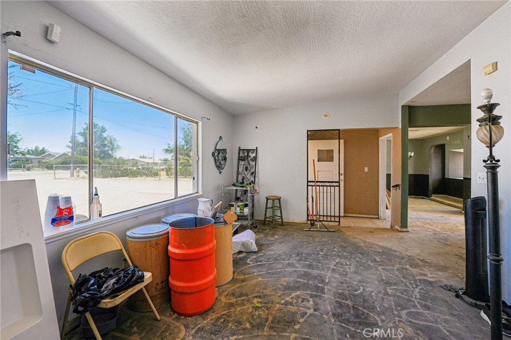 13207 Nicola Road