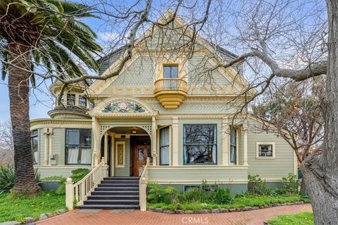 687 Islay 1-9 San Luis Obispo CA 93401