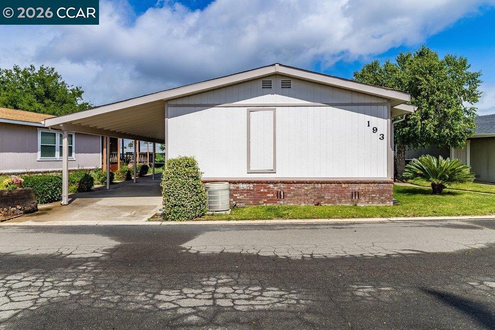 193 Oxbow Marina Dr