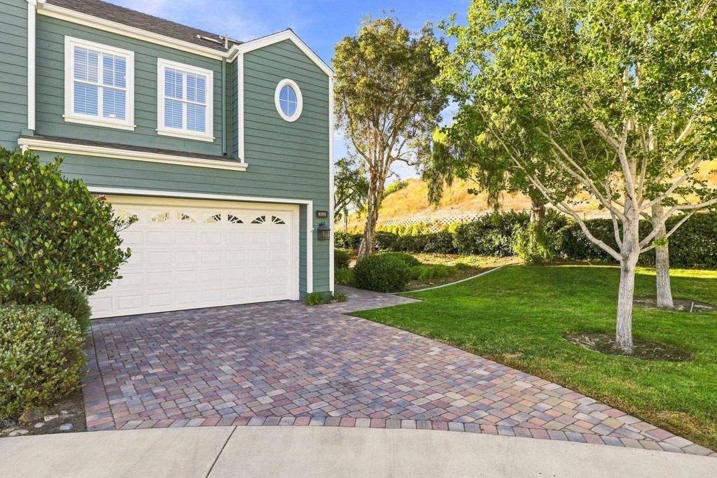4792 Beachwood Court