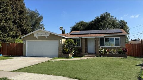 2341 Lewis Santa Ana CA 92706