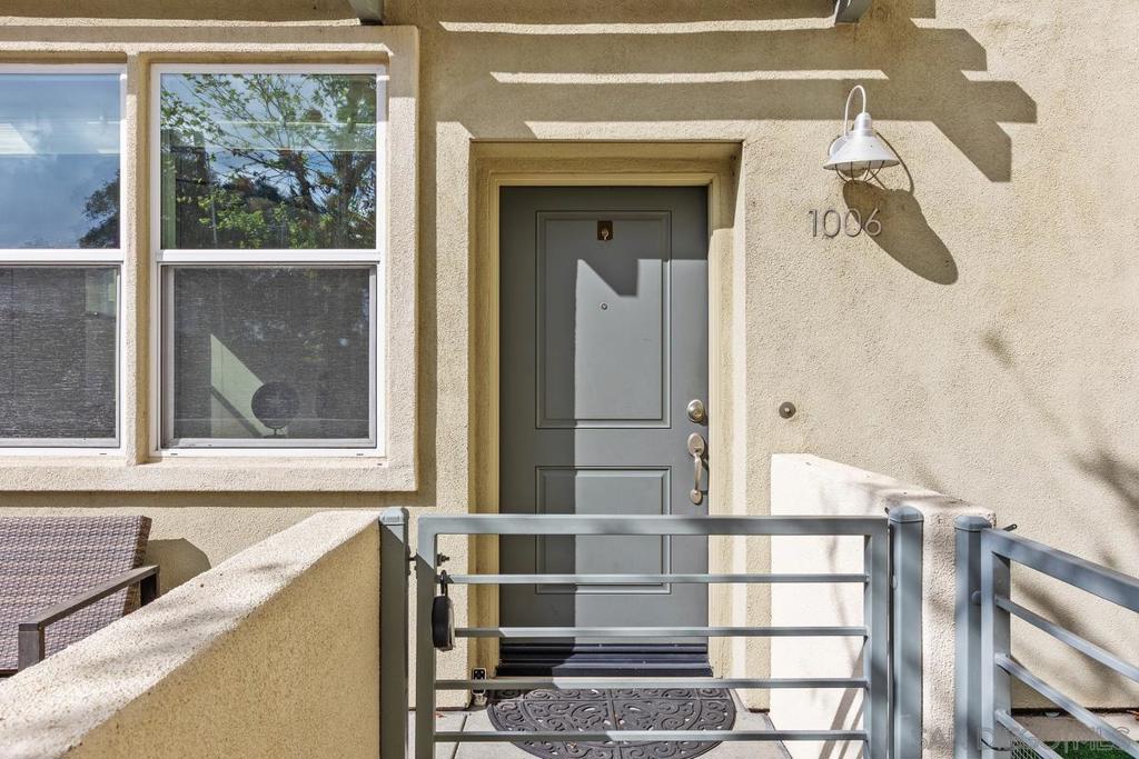 328 Antoni Glen 1006