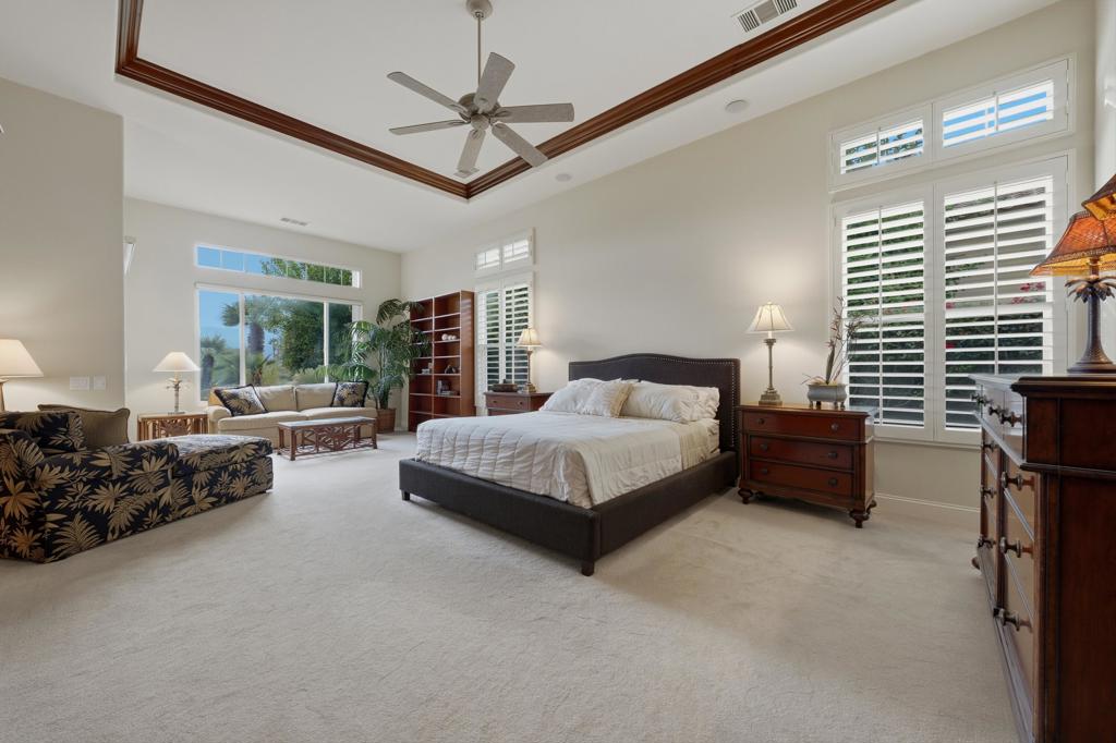 PGA Greg Norman - Residential