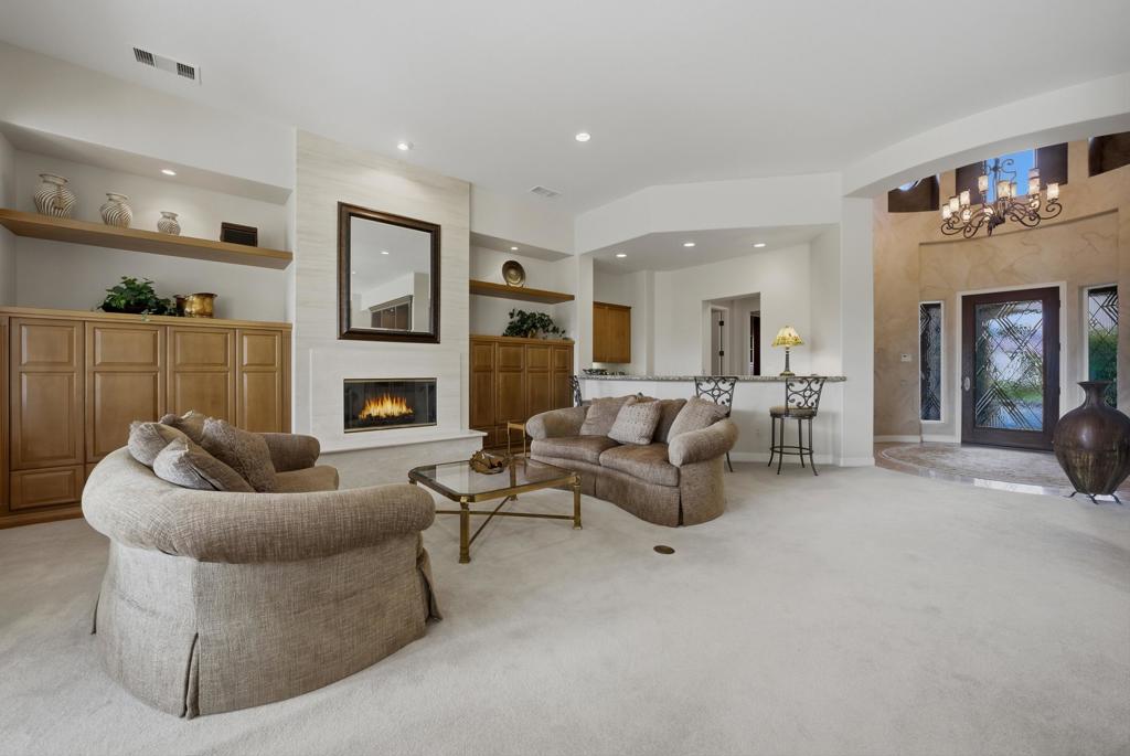 PGA Greg Norman - Residential