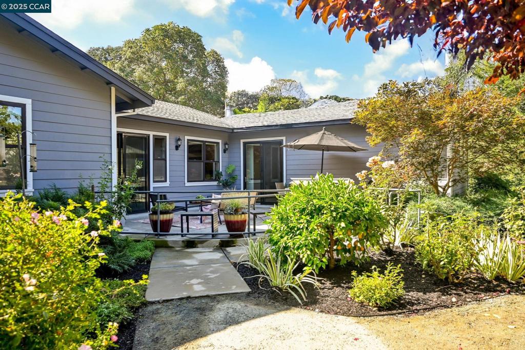WALNUT HEIGHTS - Residential