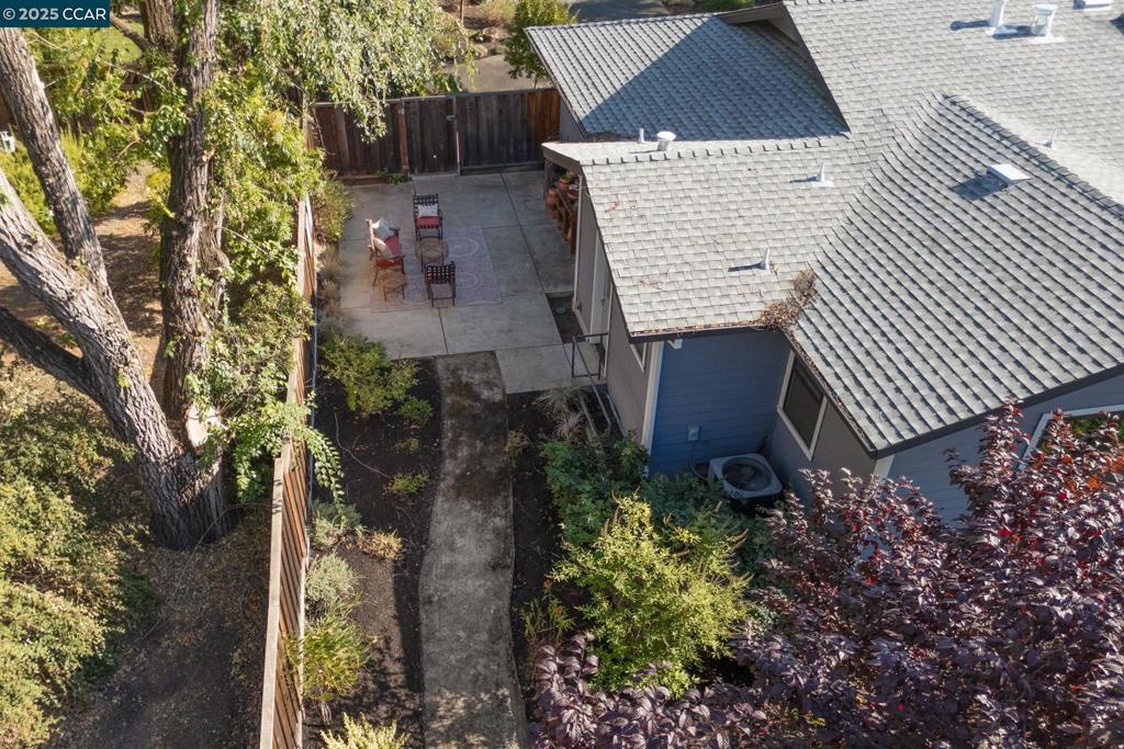WALNUT HEIGHTS - Residential