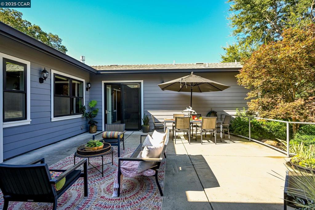 WALNUT HEIGHTS - Residential