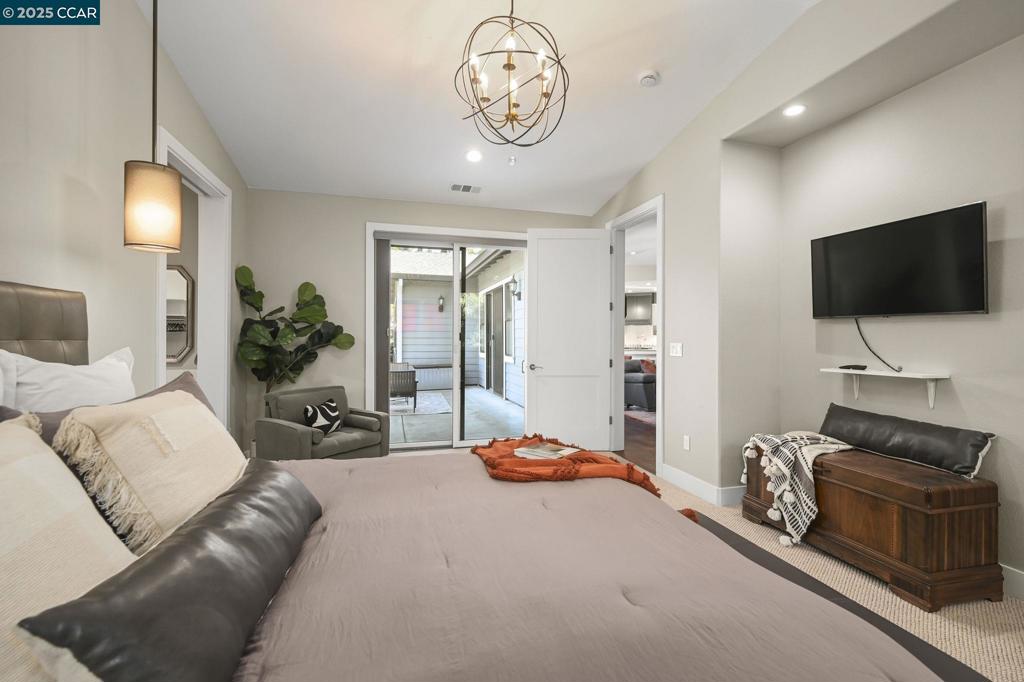 WALNUT HEIGHTS - Residential